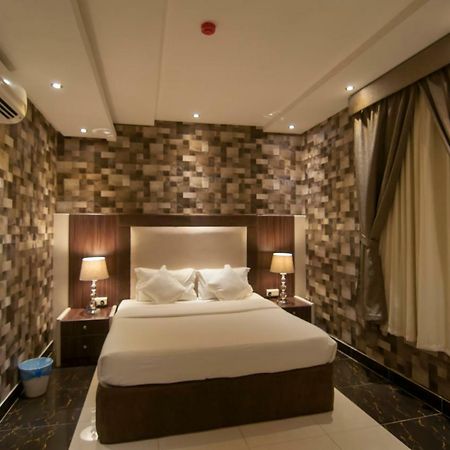 Elite Suites Hotel - Al Muruj Эр-Рияд Экстерьер фото