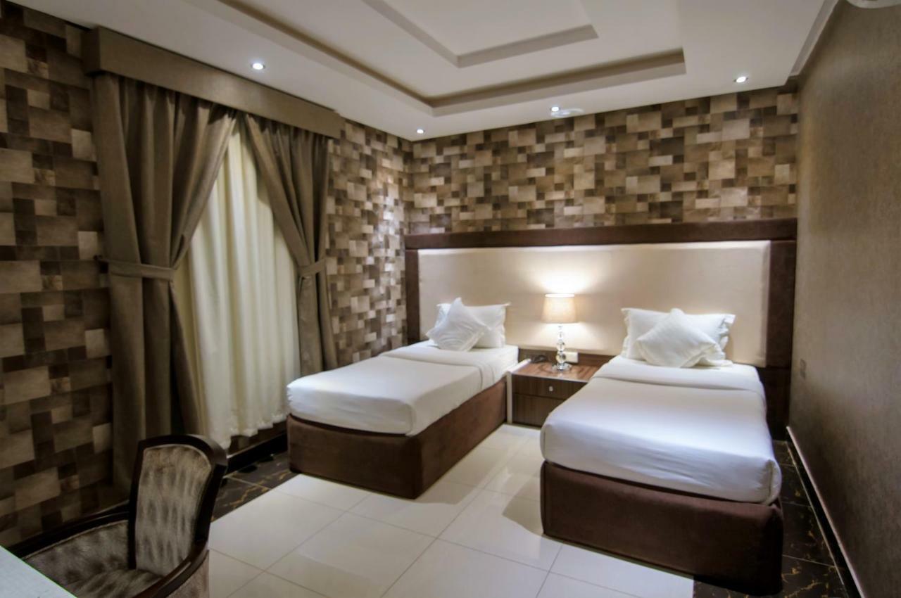 Elite Suites Hotel - Al Muruj Эр-Рияд Экстерьер фото