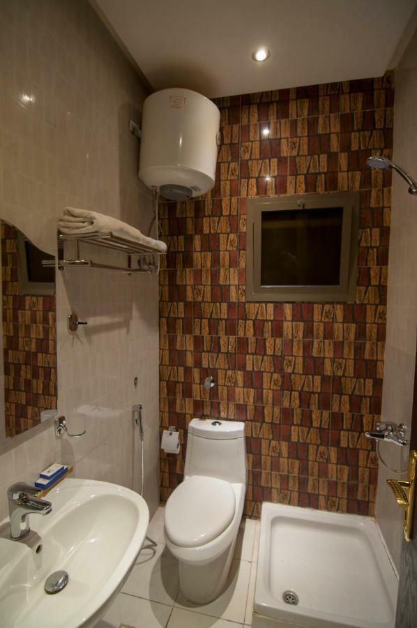 Elite Suites Hotel - Al Muruj Эр-Рияд Экстерьер фото