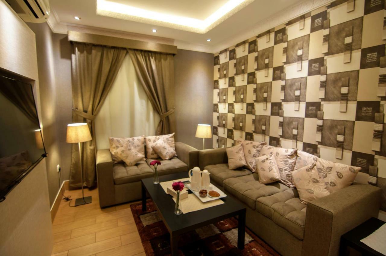 Elite Suites Hotel - Al Muruj Эр-Рияд Экстерьер фото