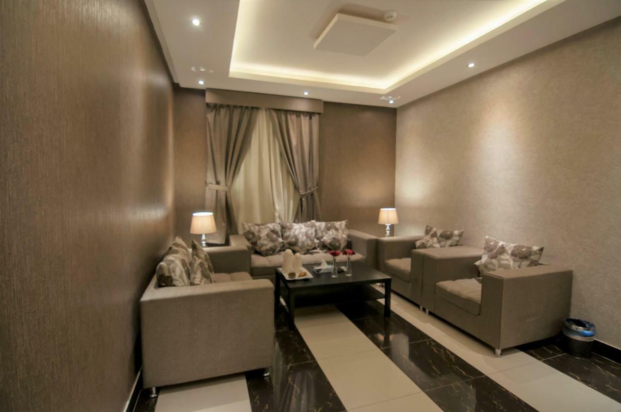 Elite Suites Hotel - Al Muruj Эр-Рияд Экстерьер фото