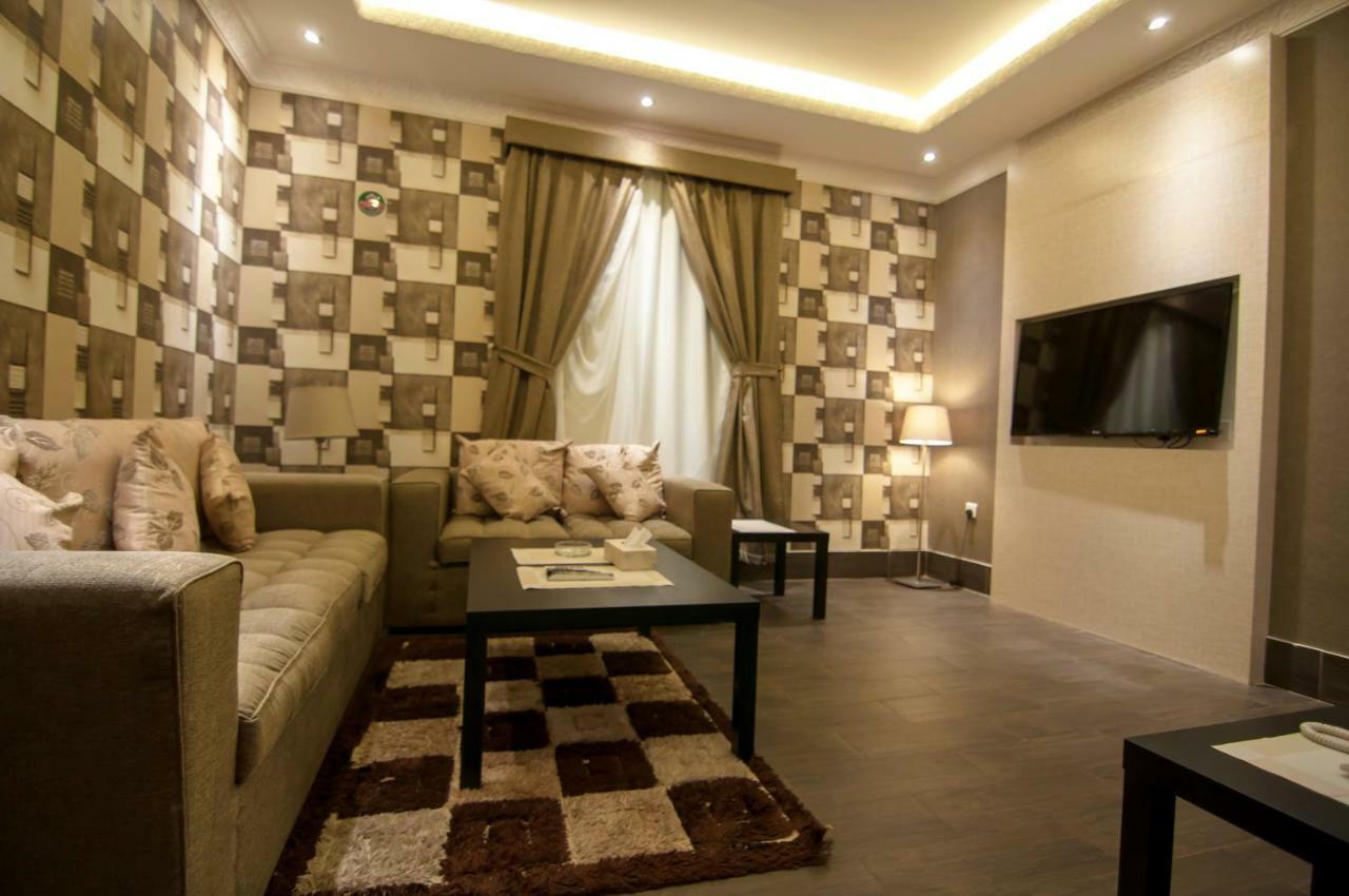 Elite Suites Hotel - Al Muruj Эр-Рияд Экстерьер фото