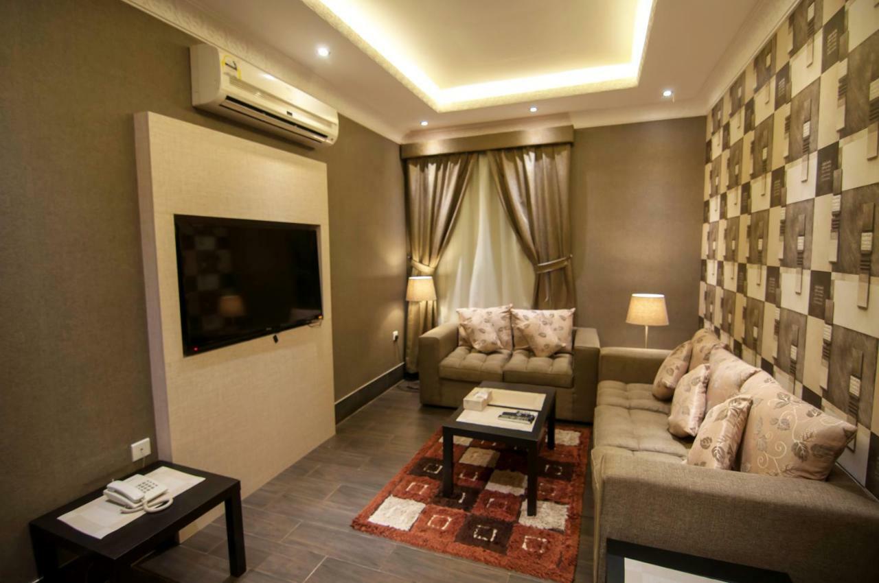 Elite Suites Hotel - Al Muruj Эр-Рияд Экстерьер фото